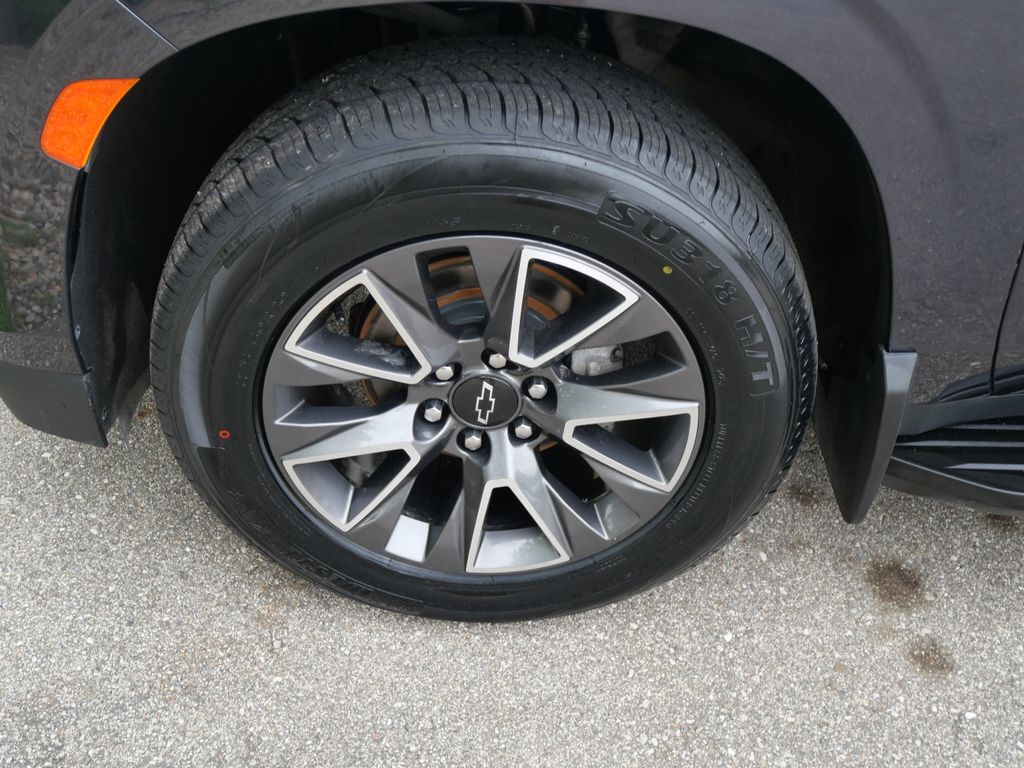 2022 Chevrolet Suburban LT Mt Pleasant MI