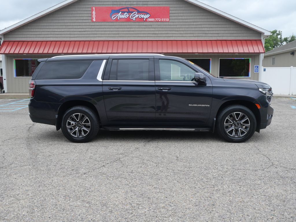 2022 Chevrolet Suburban LT Mt Pleasant MI