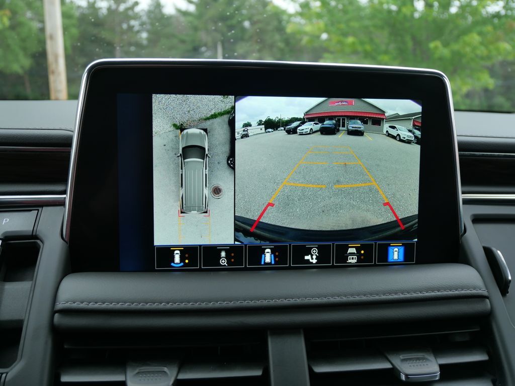 2022 Chevrolet Suburban LT Mt Pleasant MI