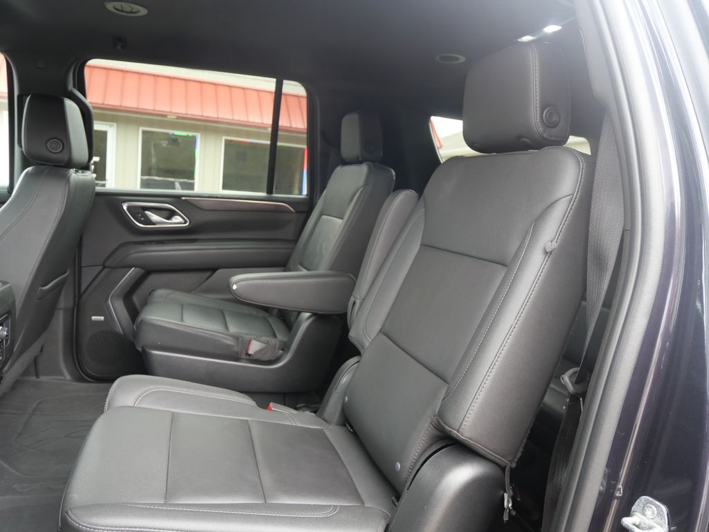 2022 Chevrolet Suburban LT Mt Pleasant MI