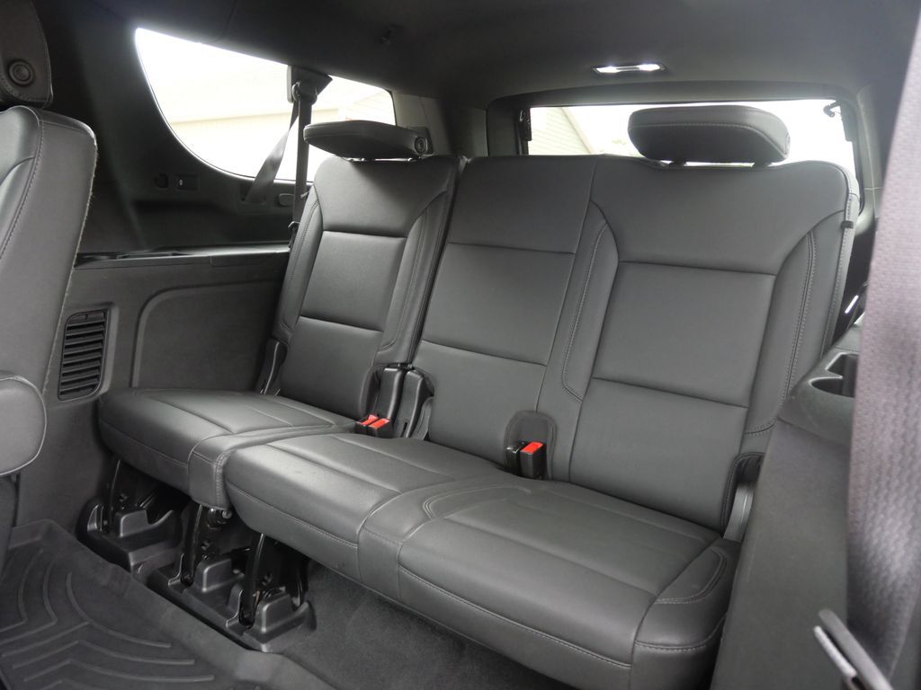 2022 Chevrolet Suburban LT Mt Pleasant MI