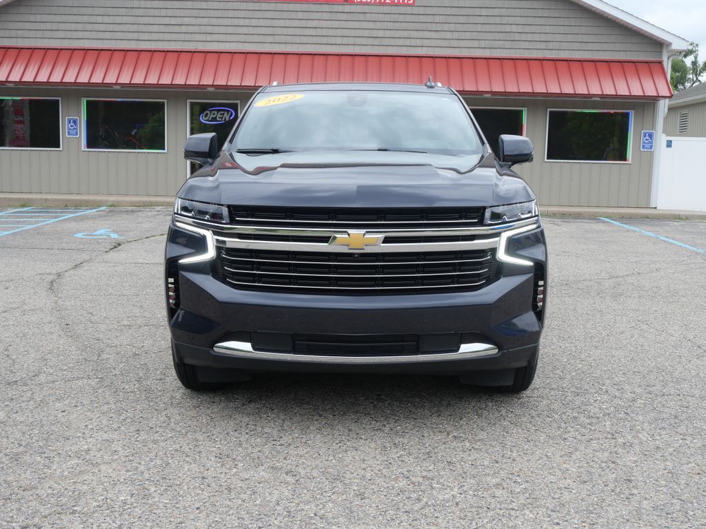 2022 Chevrolet Suburban LT