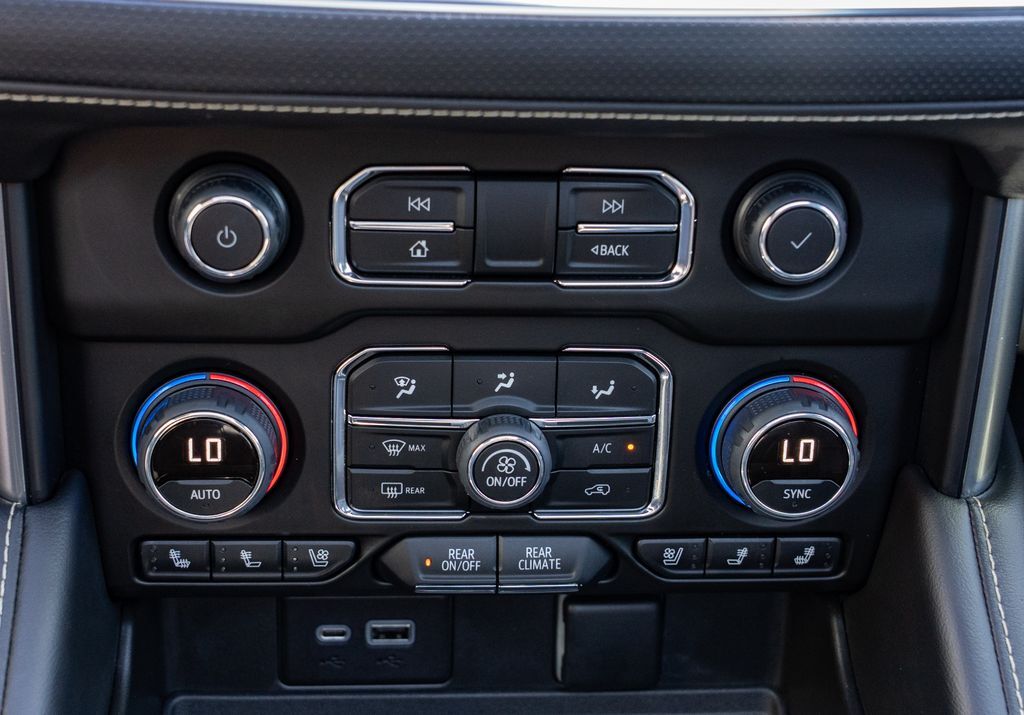 2022 Chevrolet Suburban Premier Beaverton OR