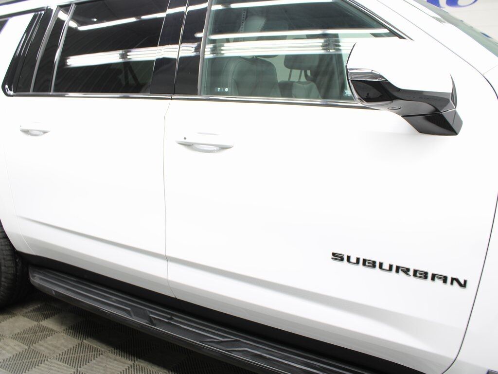 2022 Chevrolet Suburban RST 4WD 7 Passenger Fond du Lac WI