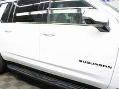2022 Chevrolet Suburban RST 4WD 7 Passenger Fond du Lac WI