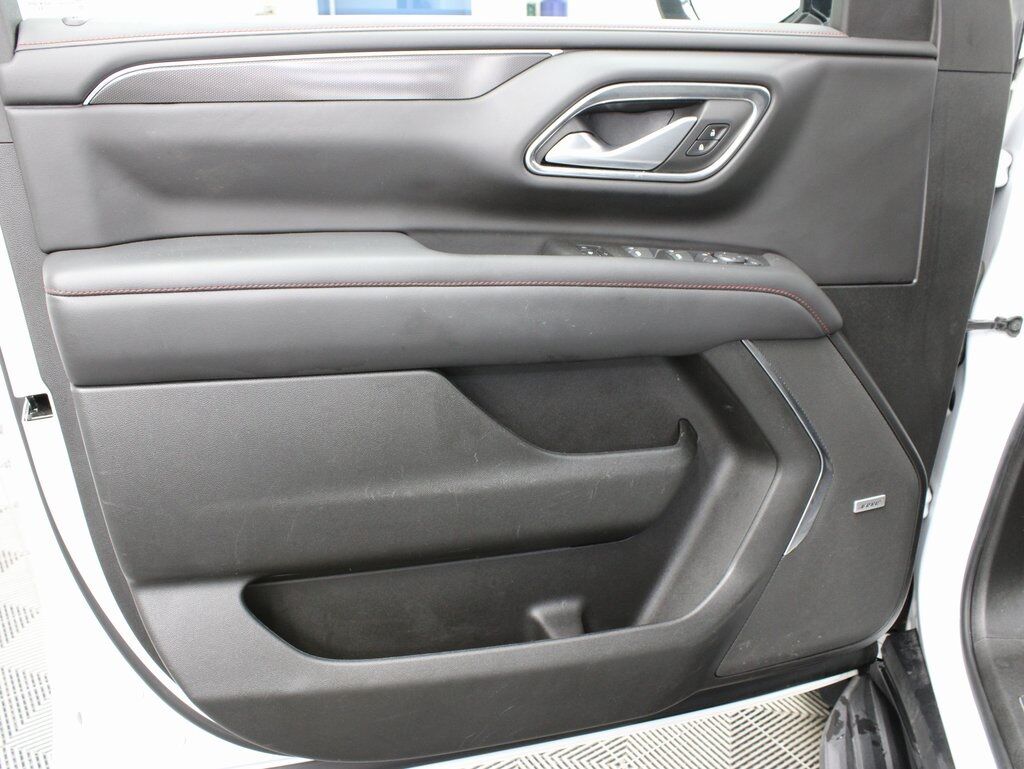 2022 Chevrolet Suburban RST 4WD 7 Passenger Fond du Lac WI