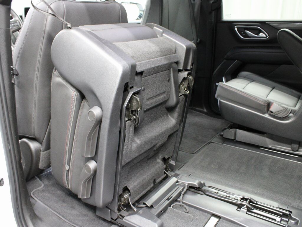 2022 Chevrolet Suburban RST 4WD 7 Passenger Fond du Lac WI