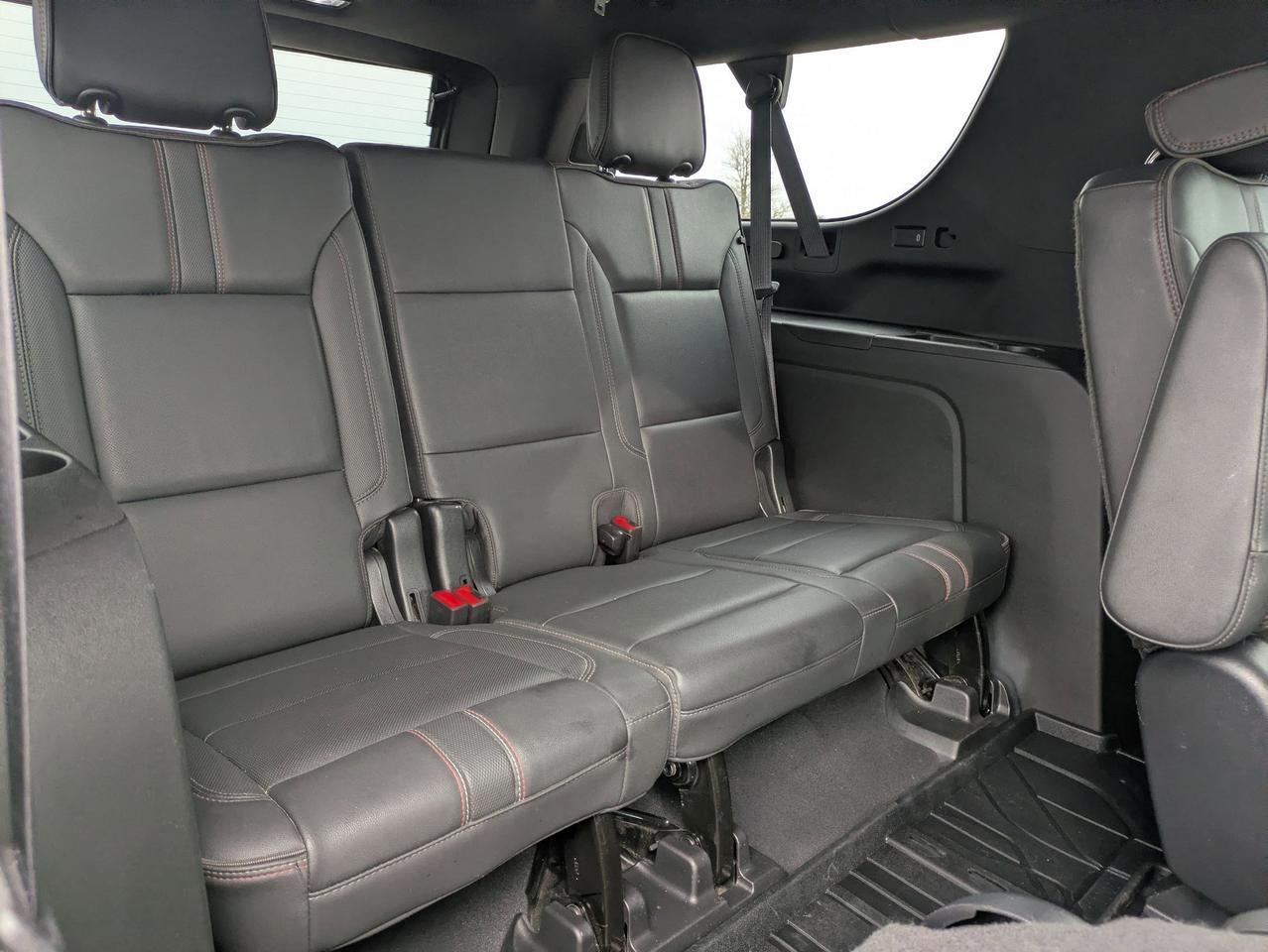 2022 Chevrolet Suburban RST Castroville TX