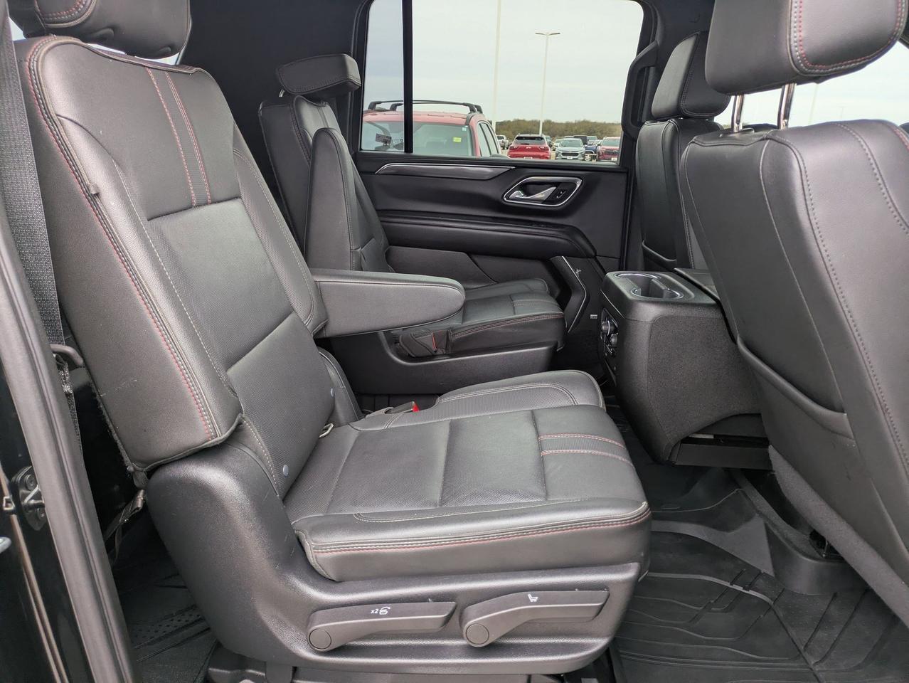 2022 Chevrolet Suburban RST Castroville TX