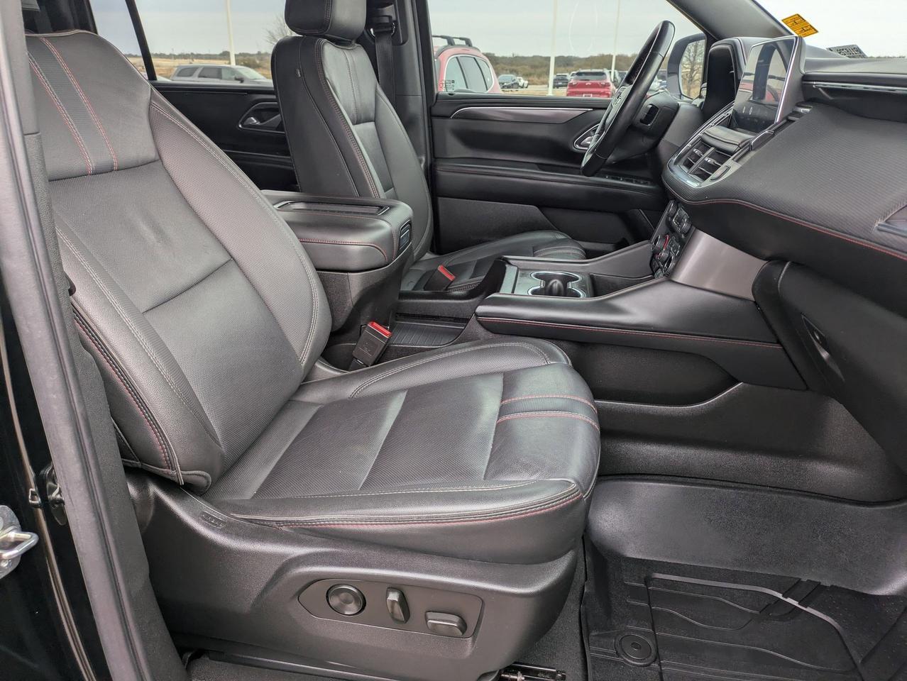 2022 Chevrolet Suburban RST Castroville TX