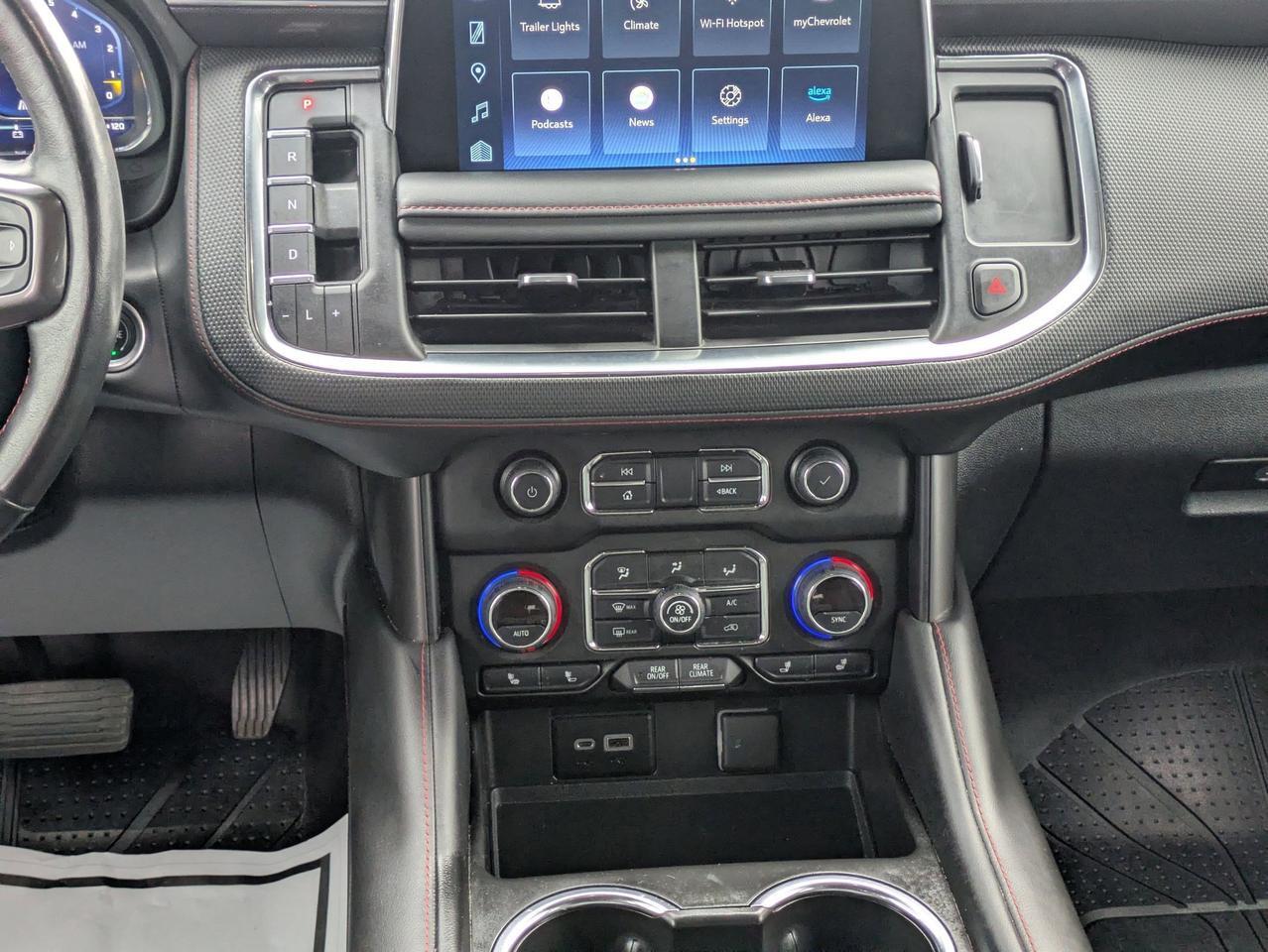 2022 Chevrolet Suburban RST Castroville TX