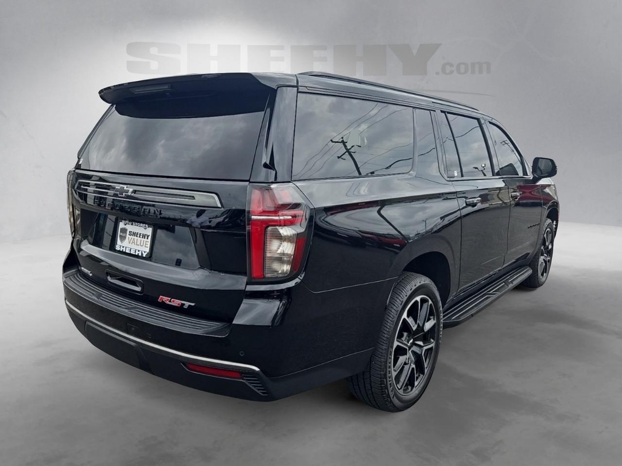 2022 Chevrolet Suburban RST Fredericksburg VA