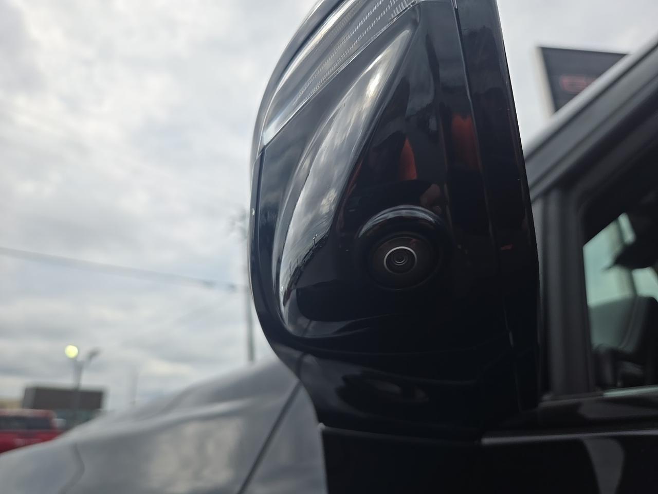 2022 Chevrolet Suburban RST Fredericksburg VA