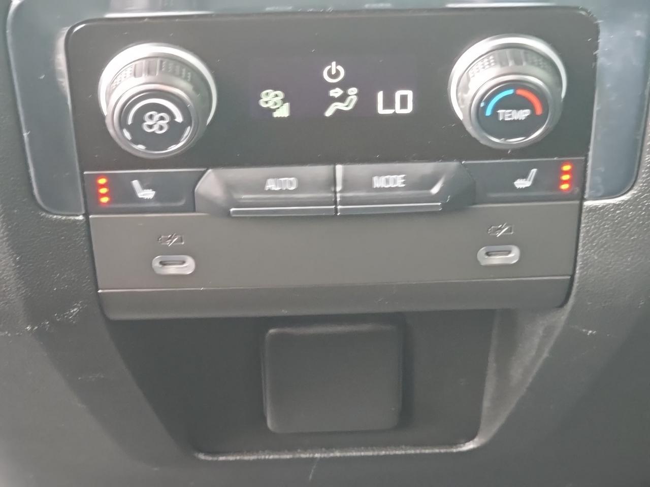 2022 Chevrolet Suburban RST Fredericksburg VA