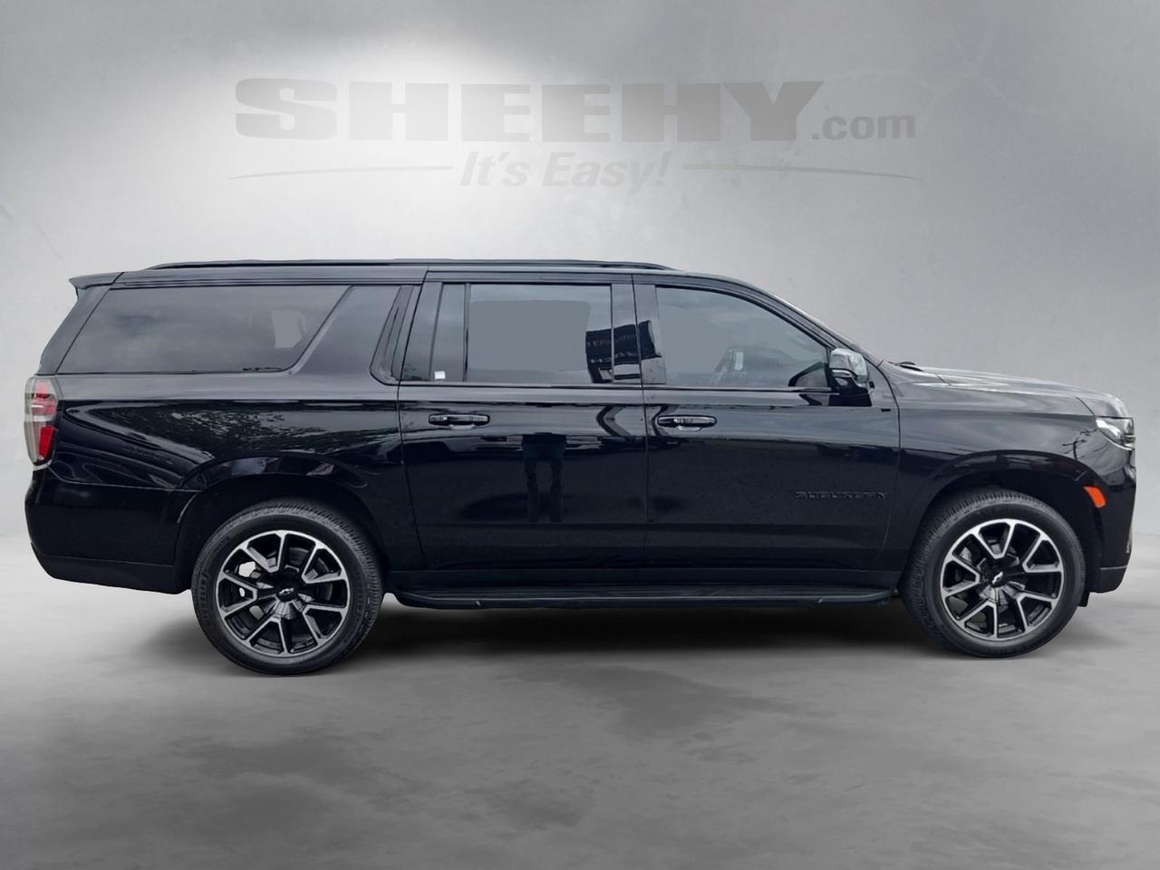 2022 Chevrolet Suburban RST Fredericksburg VA