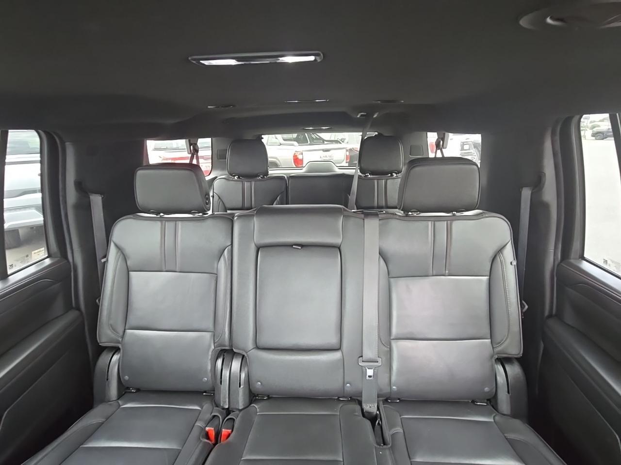 2022 Chevrolet Suburban RST Fredericksburg VA