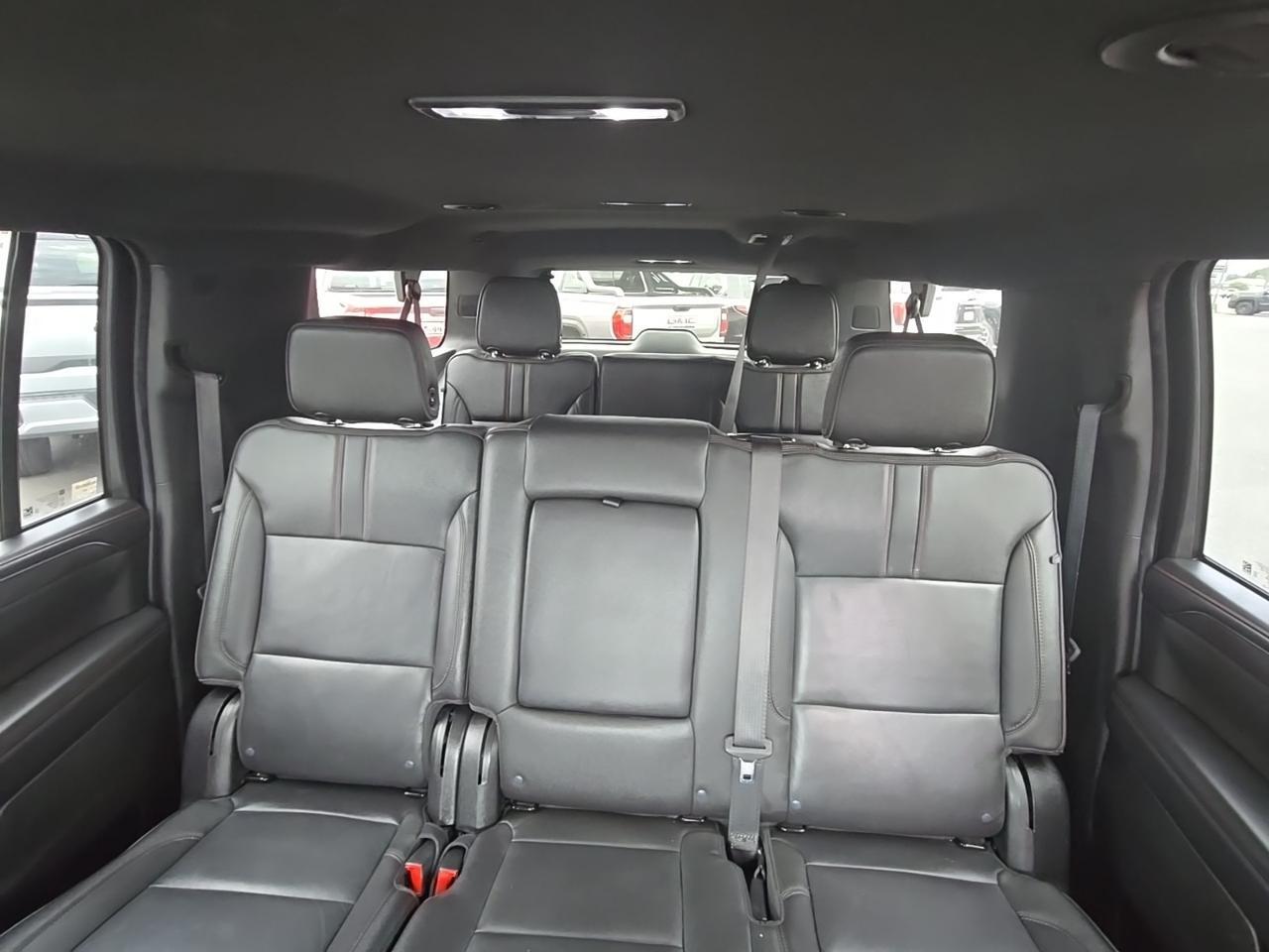 2022 Chevrolet Suburban RST Fredericksburg VA