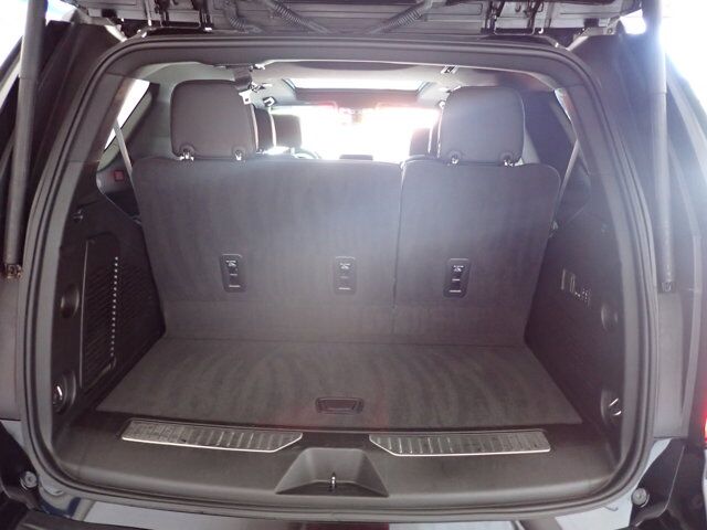 2022 Chevrolet Tahoe High Country 4WD LEATHER NAVI SUNROOF Listowel ON