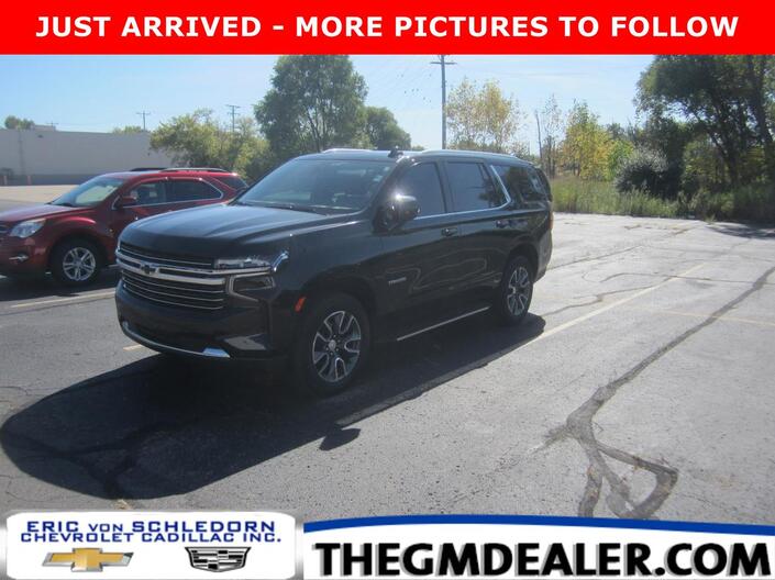2022 Chevrolet Tahoe LT 4WD Luxury DrvrAlertPkgs w/Sunroof 20s 2ndRowBuckets BlackBowties HD-SrrndVsn Milwaukee WI
