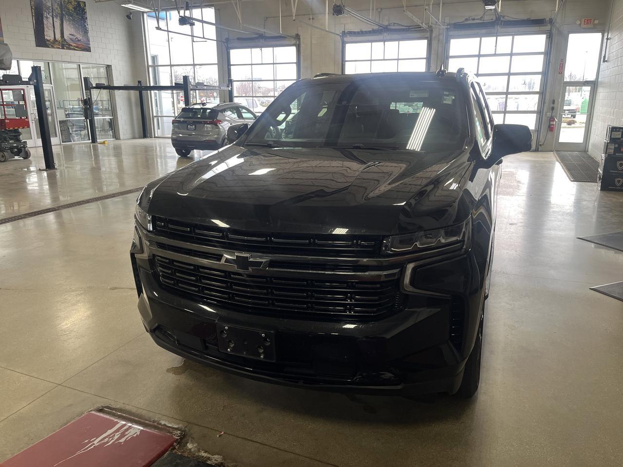 2022 Chevrolet Tahoe RST 4WD LuxuryPkg w/Sunroof 2ndRowBuckets HtdMemLthr HD-SurroundVision
