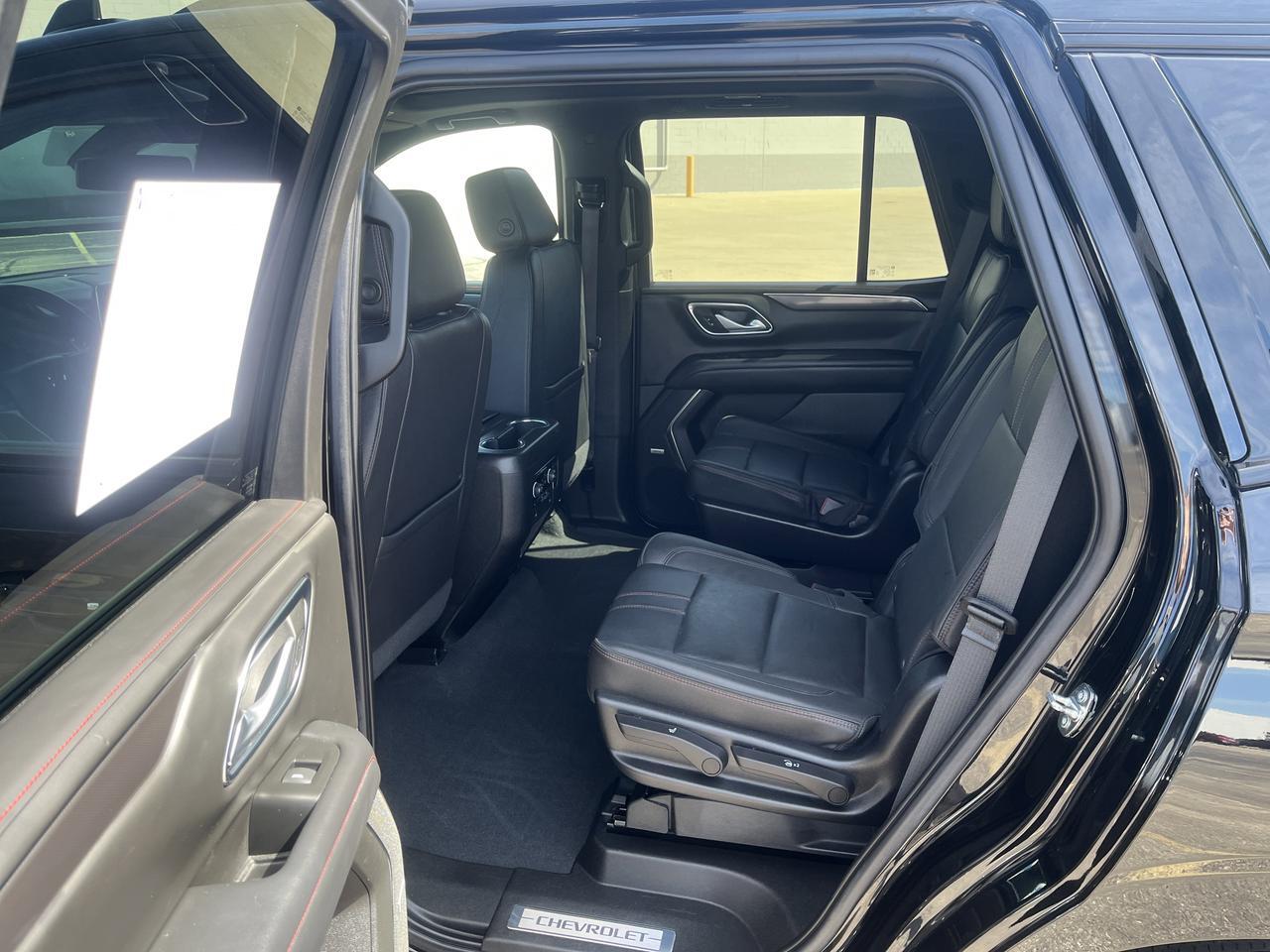 2022 Chevrolet Tahoe RST 4WD LuxuryPkg w/Sunroof 2ndRowBuckets HtdMemLthr HD-SurroundVision Saukville WI