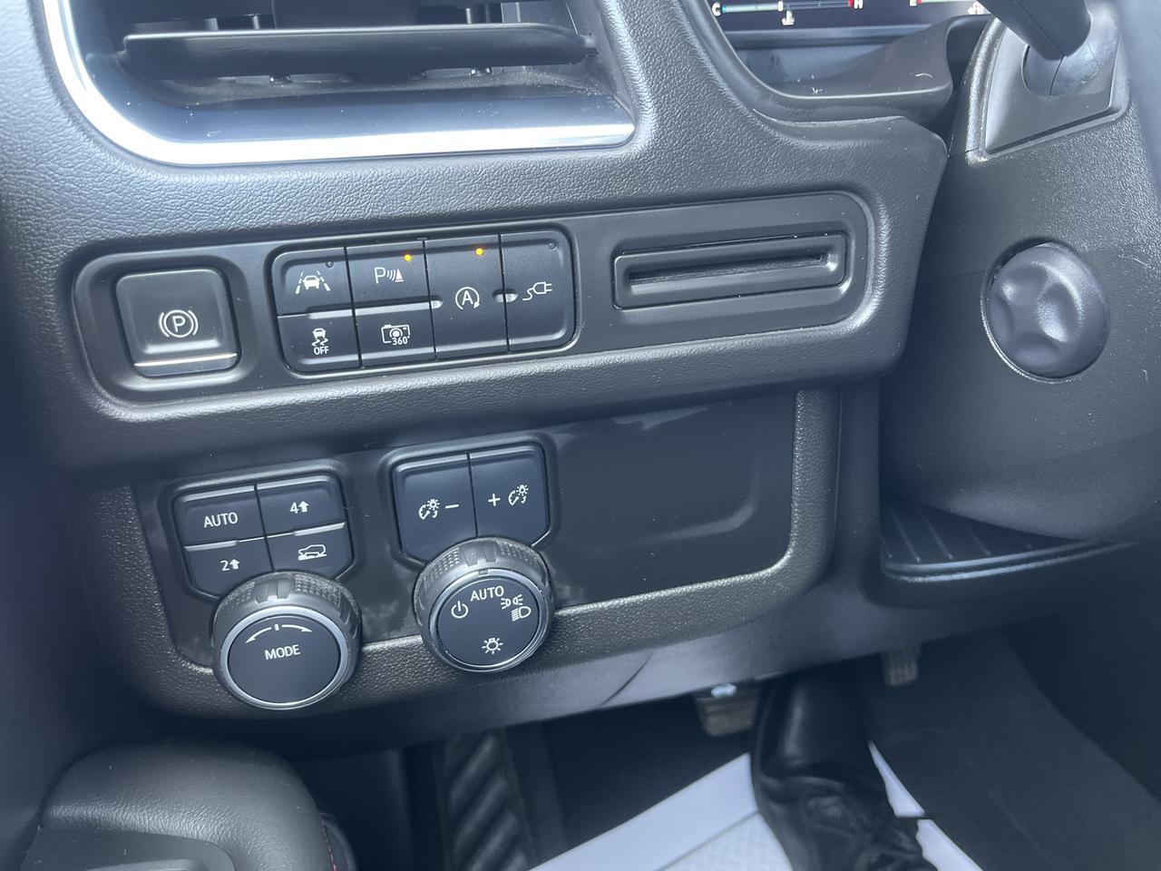 2022 Chevrolet Tahoe RST 4WD LuxuryPkg w/Sunroof 2ndRowBuckets HtdMemLthr HD-SurroundVision Saukville WI