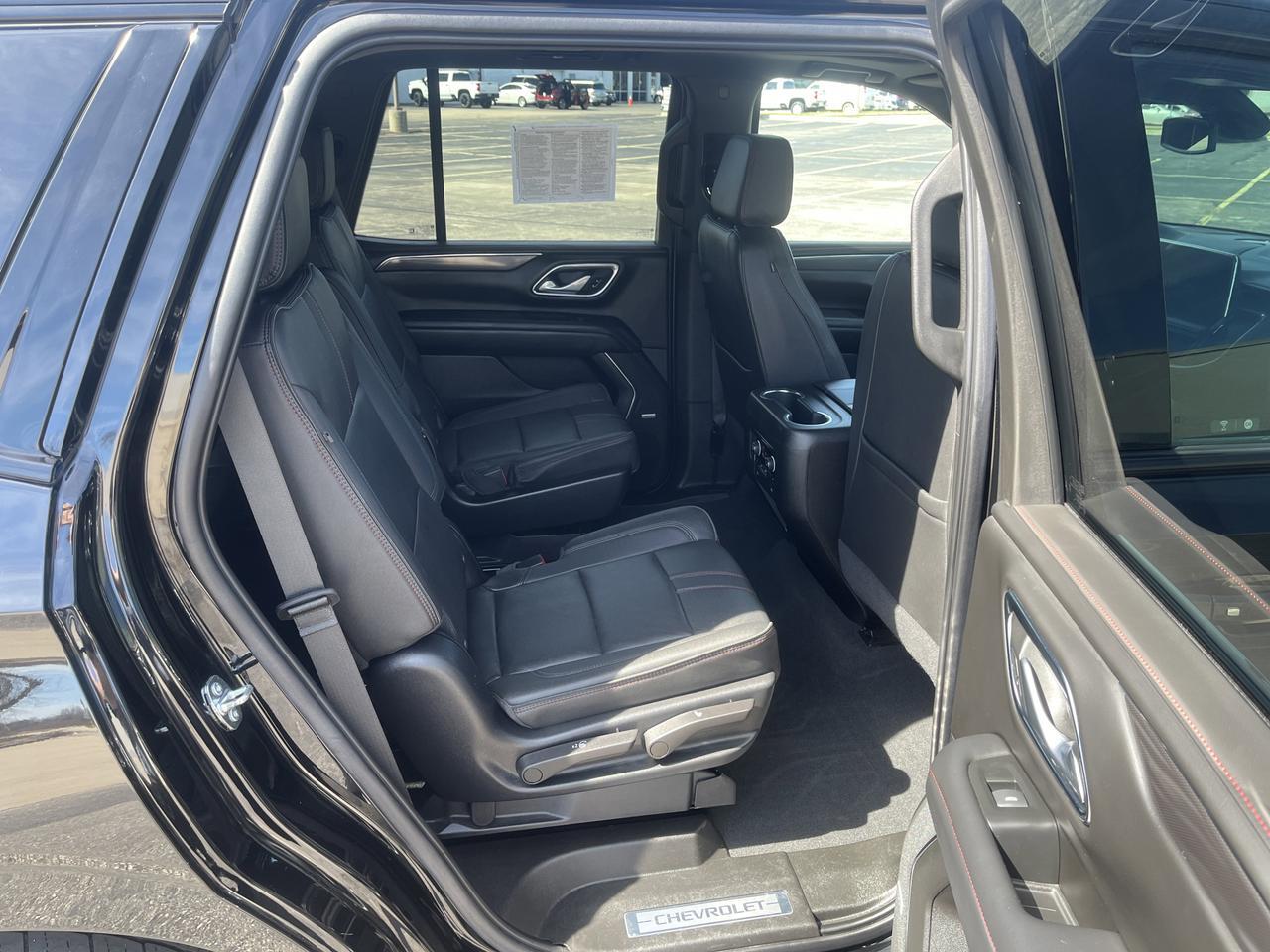 2022 Chevrolet Tahoe RST 4WD LuxuryPkg w/Sunroof 2ndRowBuckets HtdMemLthr HD-SurroundVision Saukville WI