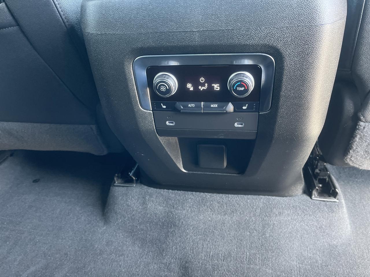 2022 Chevrolet Tahoe RST 4WD LuxuryPkg w/Sunroof 2ndRowBuckets HtdMemLthr HD-SurroundVision Saukville WI