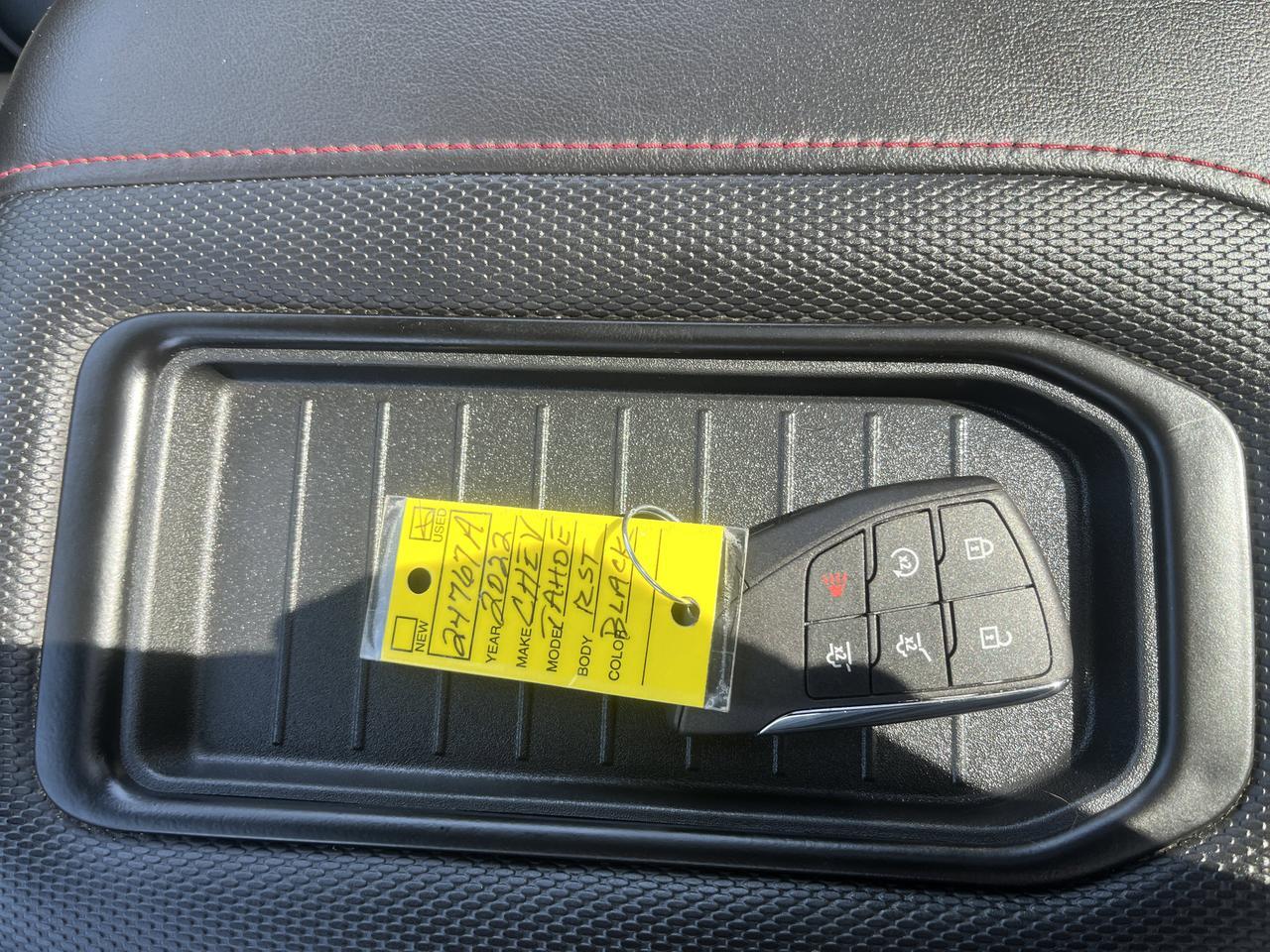 2022 Chevrolet Tahoe RST 4WD LuxuryPkg w/Sunroof 2ndRowBuckets HtdMemLthr HD-SurroundVision Saukville WI
