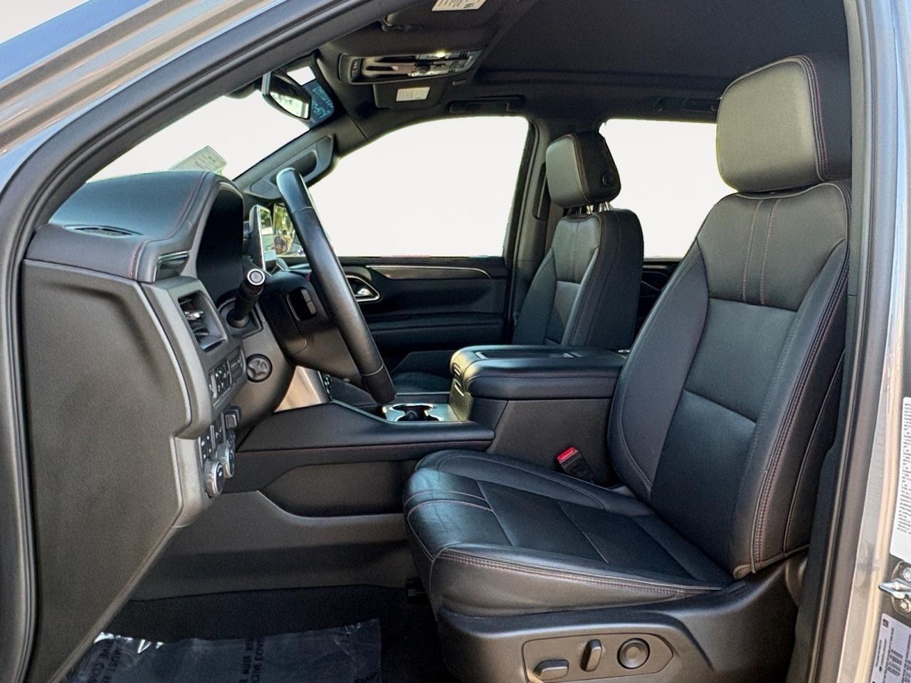 2022 Chevrolet Tahoe RST, HANDS FREE LIFTGATE, BLIND SPOT ALERT, FORWARD COLLISION, LANE KEEP ASSIST, PANORAMIC MOONROOF, CAPTAINS CHAIRS, POWER 3RD ROW, APPLE CARPLAY/ANDROID AUTO, HEATED STEERING WHEEL & SEATS, AUTO START/STOP, ONLY 1 OWNER, GET THE WHOLE FAMILY READY!