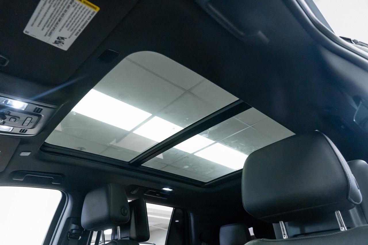 2022 Chevrolet Tahoe Z71 6.2L 7 Passenger Off-Road Performance Package Rear Ente Portland OR