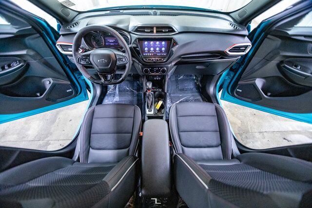 2022 Chevrolet Trailblazer AWD RS Roof BCam Red Deer AB