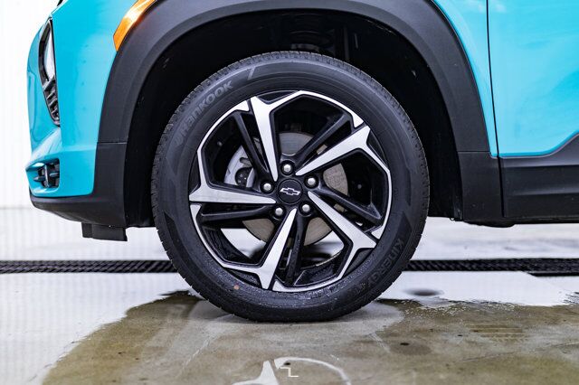 2022 Chevrolet Trailblazer AWD RS Roof BCam Red Deer AB