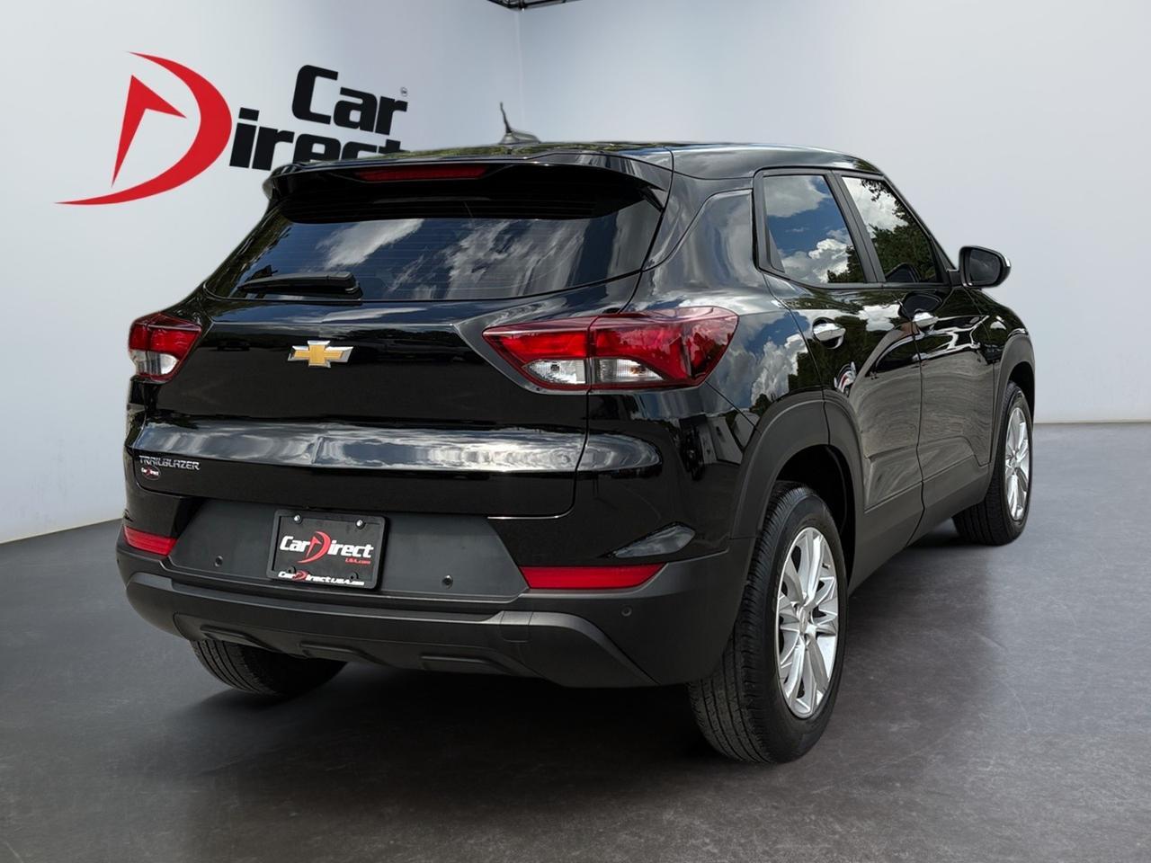 2022 Chevrolet Trailblazer LS, REMOTE START, KEYLESS ENTRY, AUTO START/STOP, BLIND SPOT ALERT, FORWARD COLLISION WARNING, LANE DEPARTURE ASSIST, BACKUP CAMERA, PARKING SENSORS, APPLE CARPLAY/ANDROID AUTO, CLEAN CARFAX, BLAZE THE ROAD! Virginia Beach VA