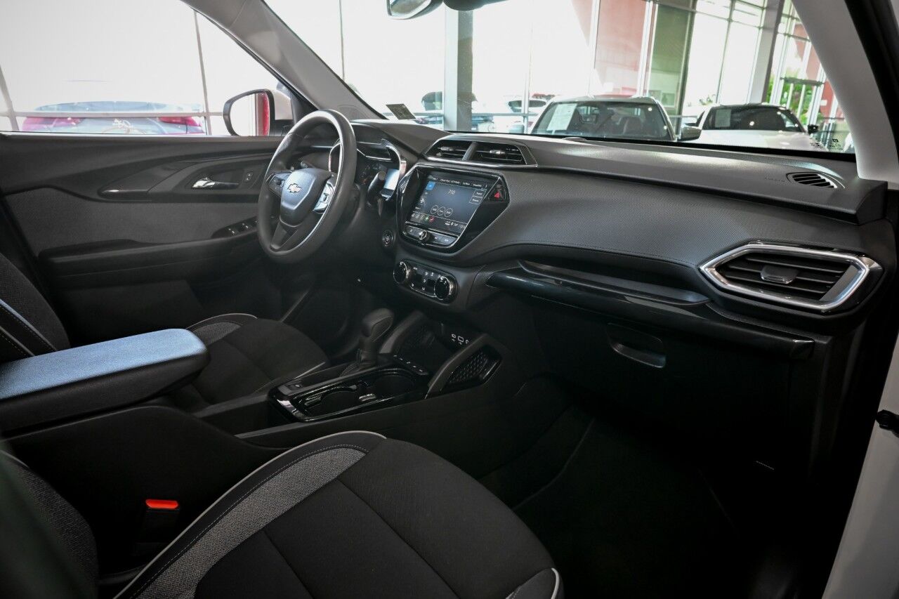 2022 Chevrolet Trailblazer LT photo 24