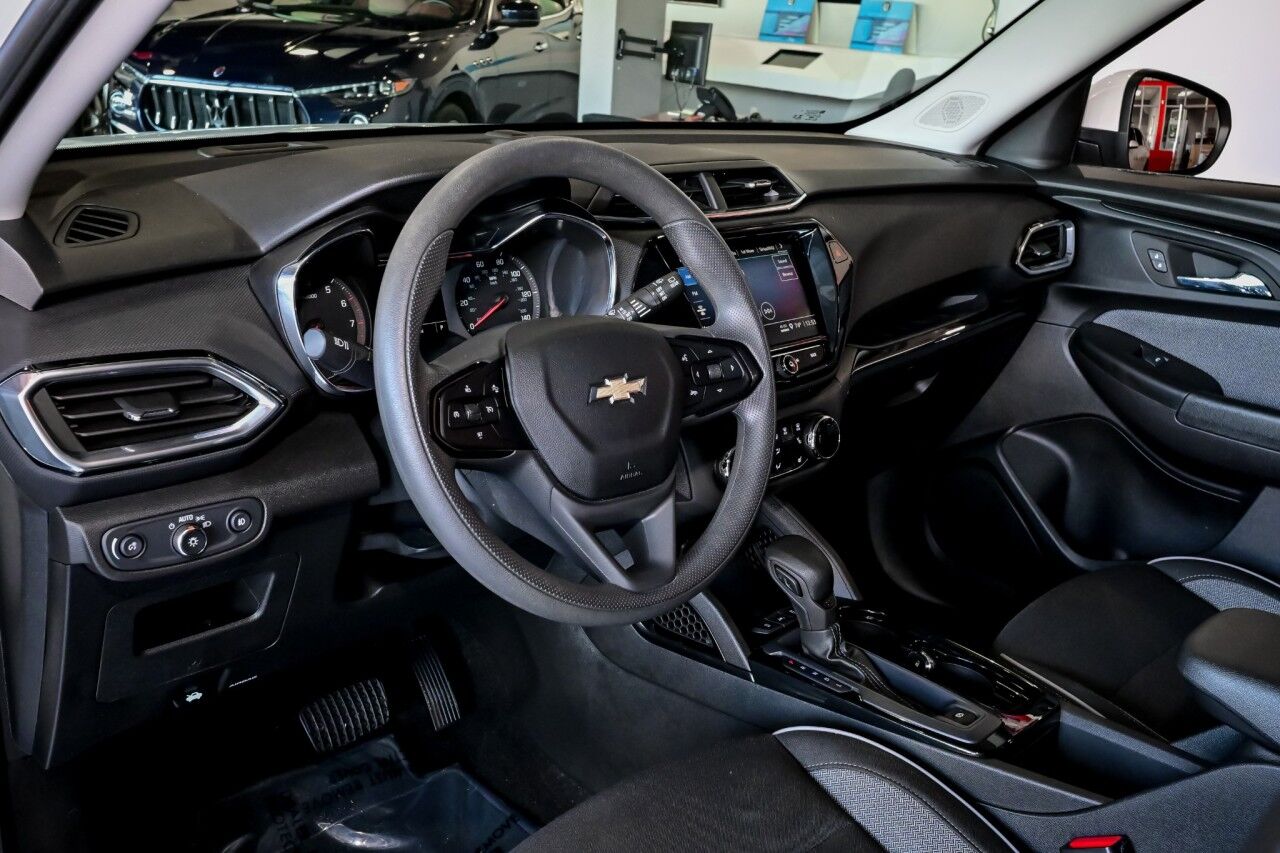 2022 Chevrolet Trailblazer LT photo 13