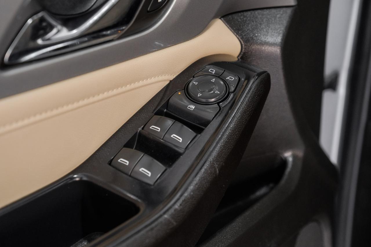 2022 Chevrolet Traverse AWD LS LANE DEPARTURE FORWARD COLLISION ALERT REAR CAMERA KEYLES Carrollton TX