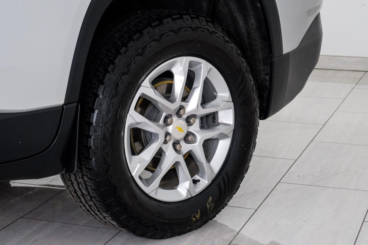 2022 Chevrolet Traverse AWD LS LANE DEPARTURE FORWARD COLLISION ALERT REAR CAMERA KEYLES Carrollton TX