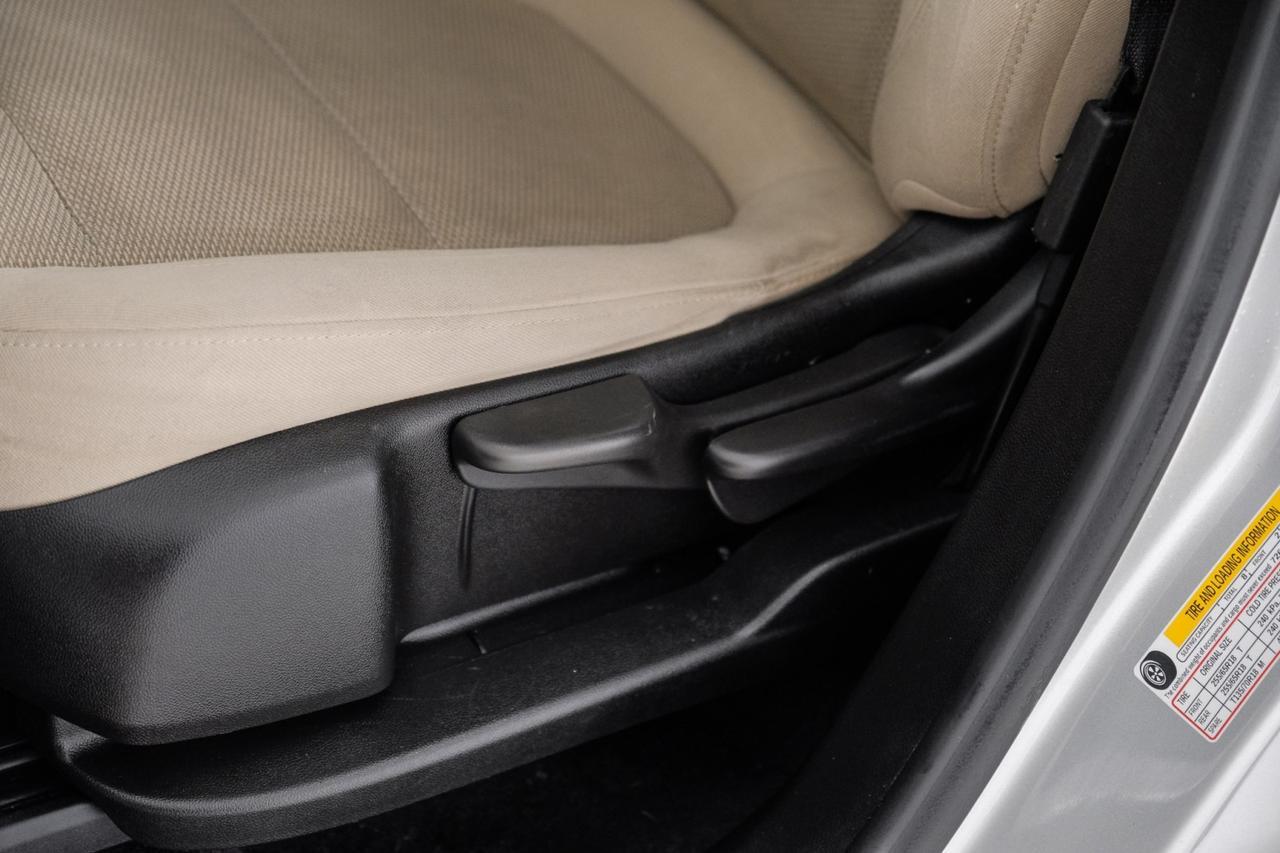 2022 Chevrolet Traverse AWD LS LANE DEPARTURE FORWARD COLLISION ALERT REAR CAMERA KEYLES Carrollton TX