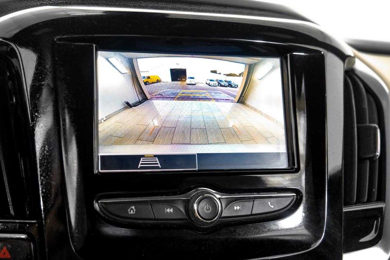 2022 Chevrolet Traverse AWD LS LANE DEPARTURE FORWARD COLLISION ALERT REAR CAMERA KEYLES Carrollton TX
