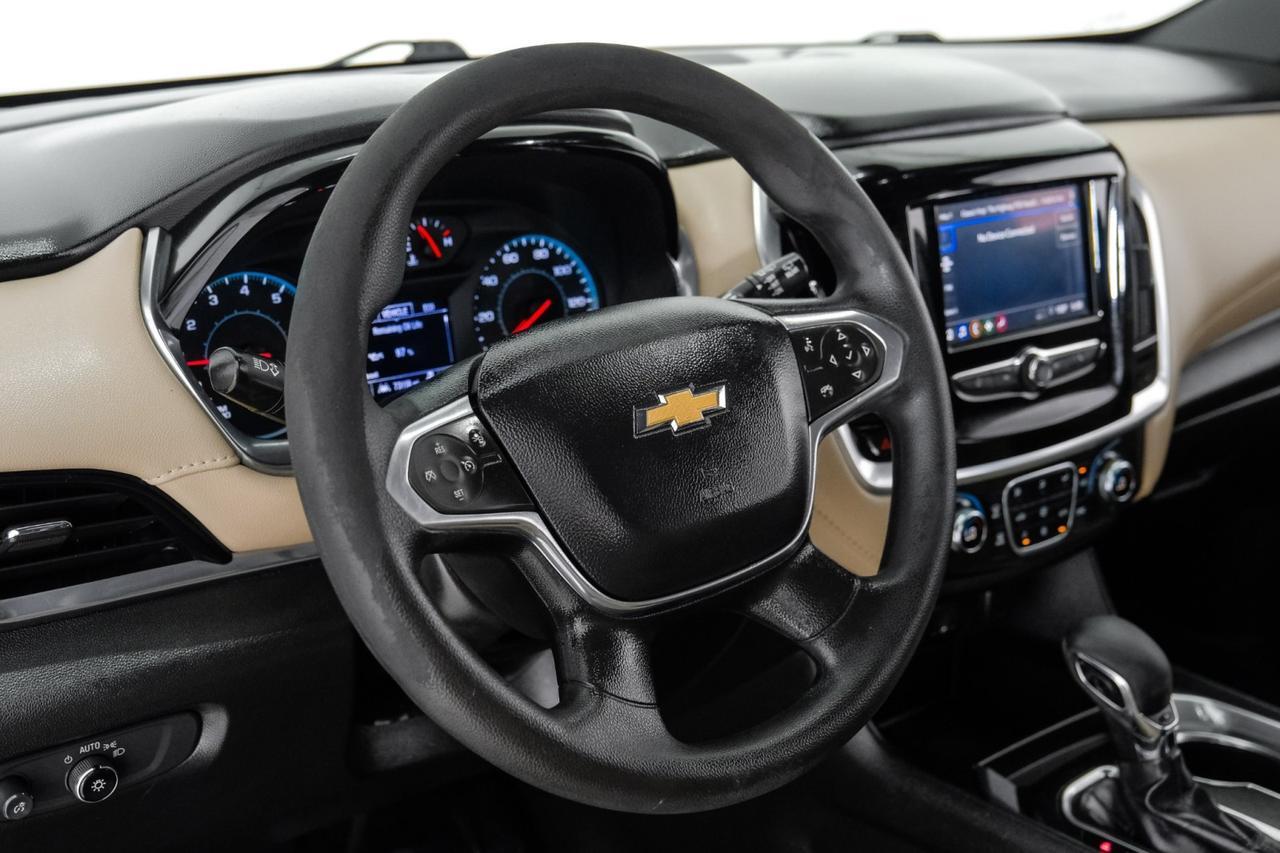 2022 Chevrolet Traverse AWD LS LANE DEPARTURE FORWARD COLLISION ALERT REAR CAMERA KEYLES Carrollton TX