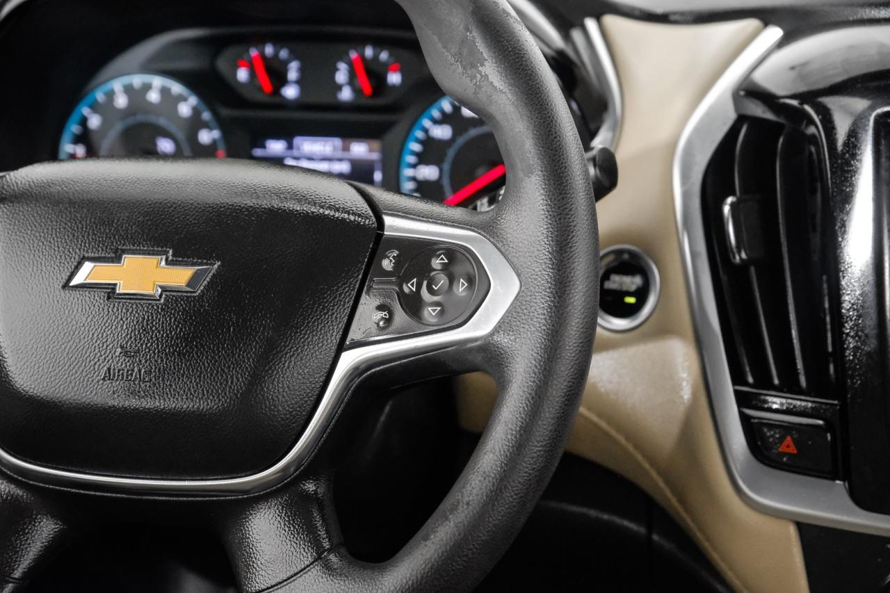 2022 Chevrolet Traverse AWD LS LANE DEPARTURE FORWARD COLLISION ALERT REAR CAMERA KEYLES Carrollton TX