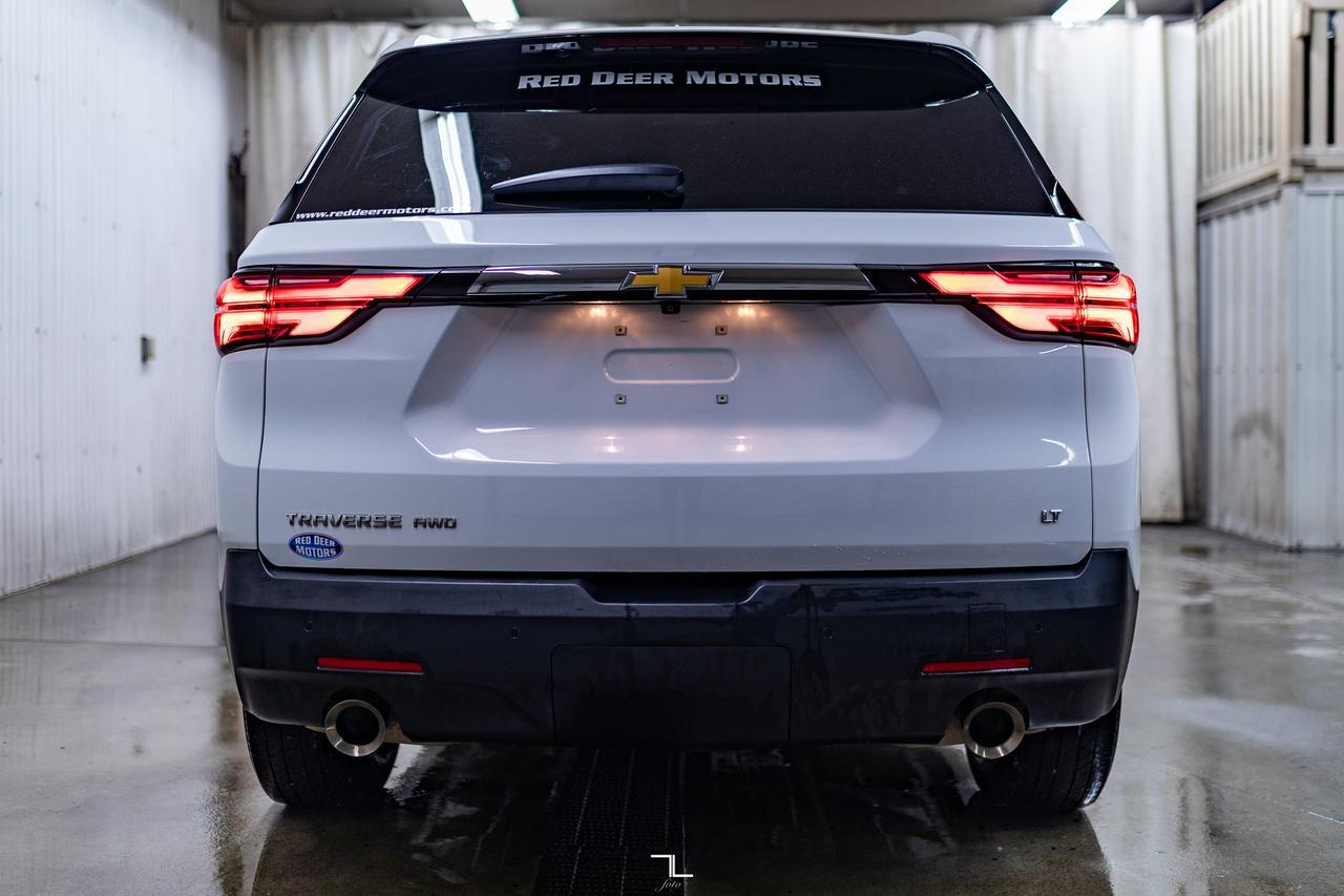 2022 Chevrolet Traverse AWD LT PSeat BCam 3rd Row Red Deer AB