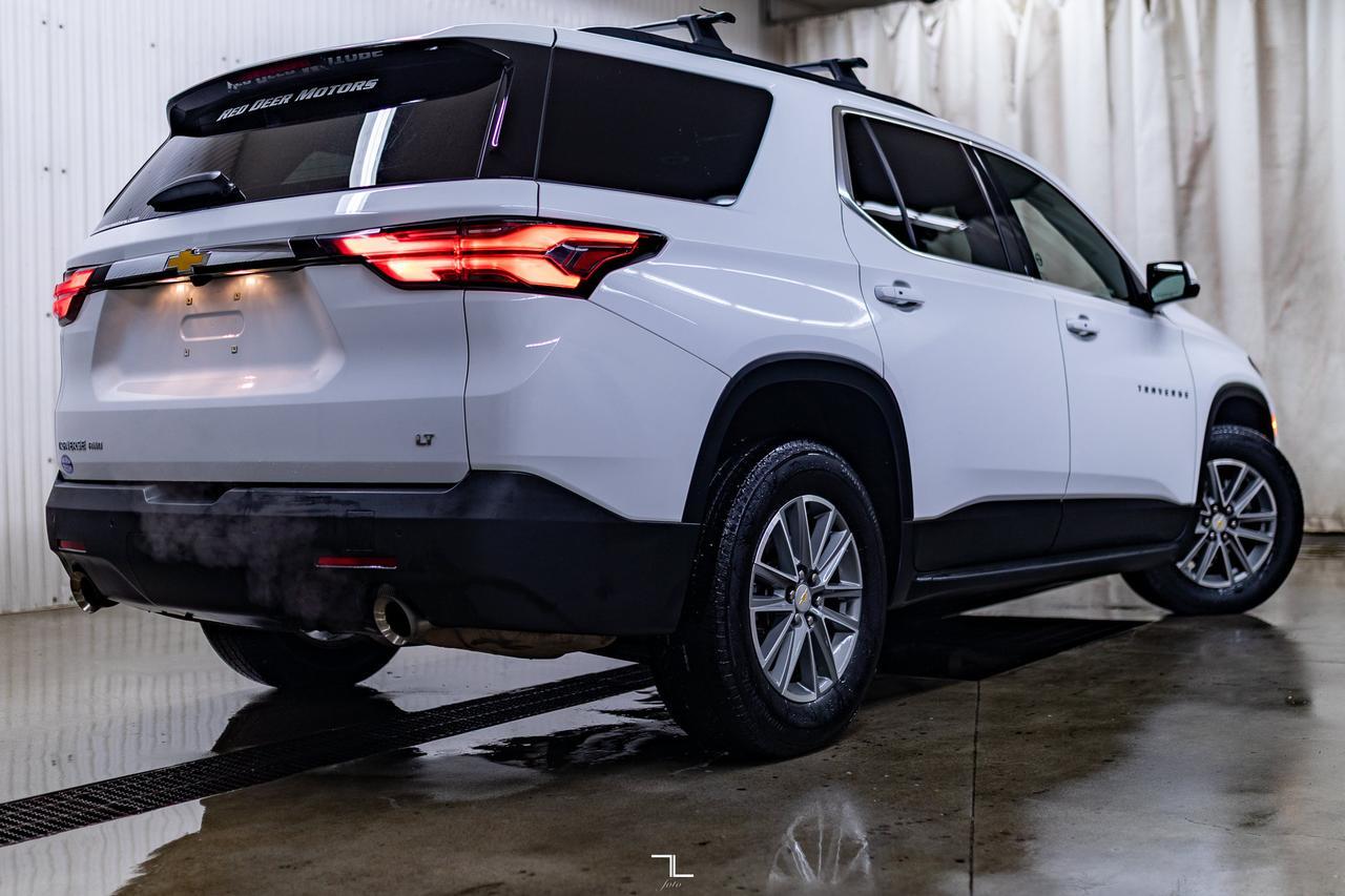 2022 Chevrolet Traverse AWD LT PSeat BCam 3rd Row Red Deer AB