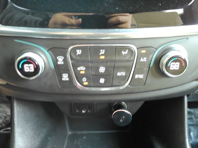 2022 Chevrolet Traverse FWD LS Plano TX