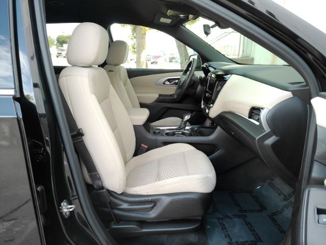2022 Chevrolet Traverse FWD LS Plano TX