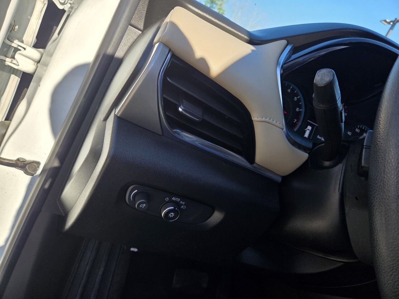 2022 Chevrolet Traverse LS Charlton MA
