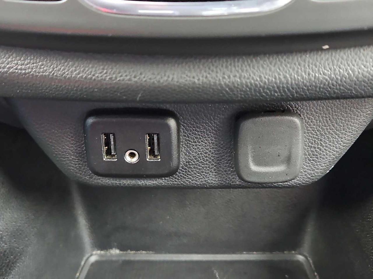 2022 Chevrolet Traverse LS Irving TX