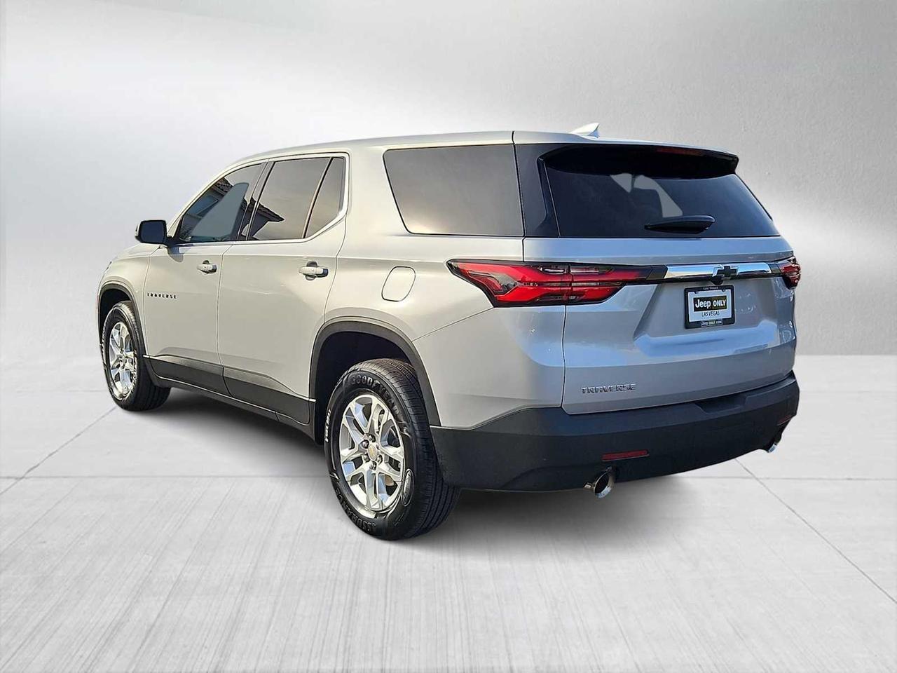 2022 Chevrolet Traverse LS Irving TX