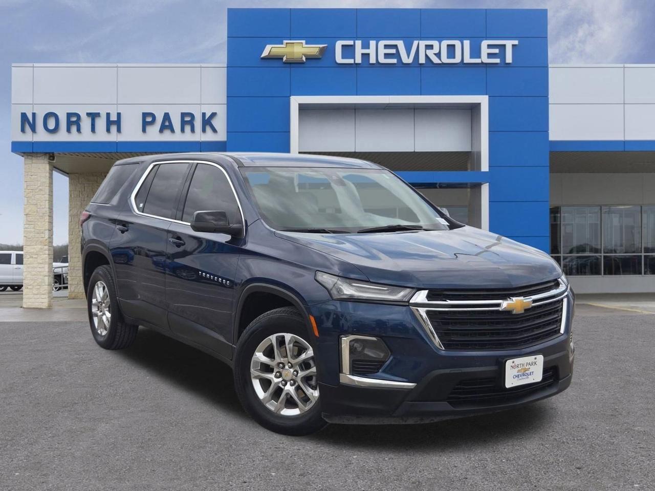 2022 Chevrolet Traverse LS